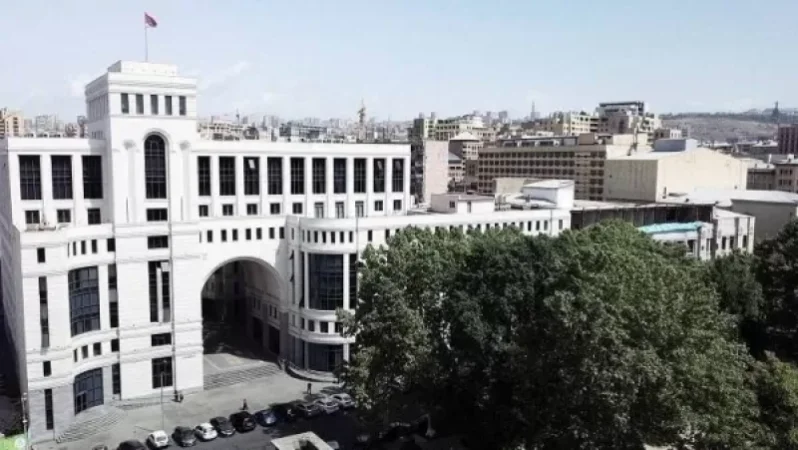 ԱԳՆ փոխնախարարները ազատման դիմումներ են գրել և հրաժարվել են մասնակցել Կառավարության նիստին