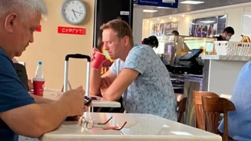 Նավալնիի թունավորման մասին լուրերից հետո փակվել է Տոմսկի օդանավակայանի սրճարանը