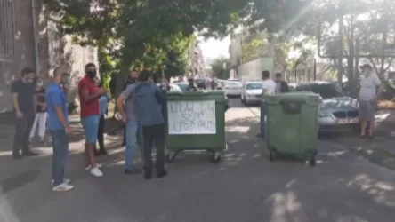 Մենք ենք տերը մեր թաղի. Աղբյուր Սերոբ փողոցի բնակիչները փակել են ճանապարհը