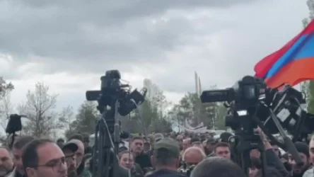 ՏԵՍԱՆՅՈՒԹ․ Չարենցավանից մեկնարկել է դեպի Երևան երթը