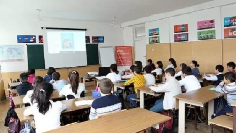 «Ժողովուրդ». Դասապրոցեսի կազմակերպման շուրջ բողոքները շարունակվում են․նոր որոշում կլինի