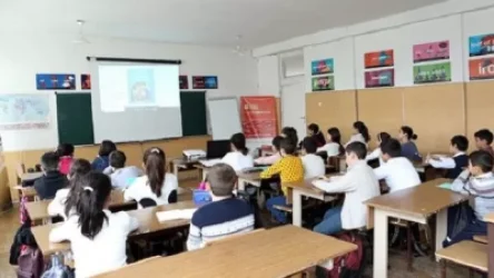 «Ժողովուրդ». Դասապրոցեսի կազմակերպման շուրջ բողոքները շարունակվում են․նոր որոշում կլինի