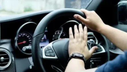 ՏԵՍԱՆՅՈՒԹ. Մեքենայի ձայնային ազդանշանն անհիմն արձակելը արգելվում է