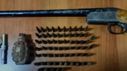 ՏԵՍԱՆՅՈՒԹ. Քաղաքացիները շարունակում են ոստիկանության բաժիններում հանձնել ապօրինի զենք-զինամթերք