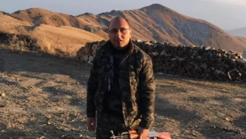 Թշնամու զորքը մեր տղերքին վագոն-տնակից դուրս է հանում և տարածքից հեռացնում. Հովհաննիսյանը` նոր տեսանյութի մասին