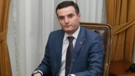 Այսպես եթե շարունակվի, կապիտուլյանտն Արցախը հանձնելու համար պարգևավճար էլ կպահանջի. ՊՆ  նախկին փոխնախարար