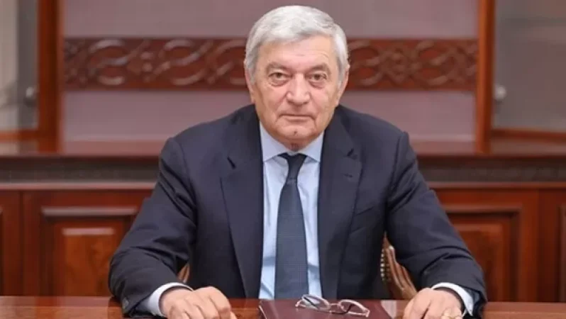 ԱԻ նախկին նախարար Ֆելիքս Ցոլակյանը սրտի կաթվածով հոսպիտալացվել է. ArmLur