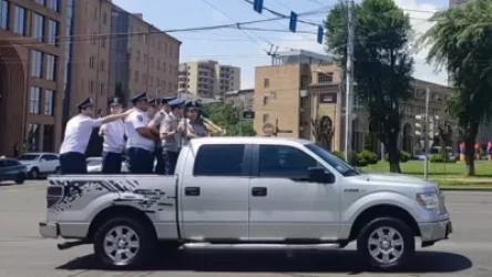 Ինչ էին անում ոստիկանության մոտ մեկ տասնյակ աշխատակիցներ «Փիքափ»-ի մեջ.  Ոստիկանության պարզաբանումը