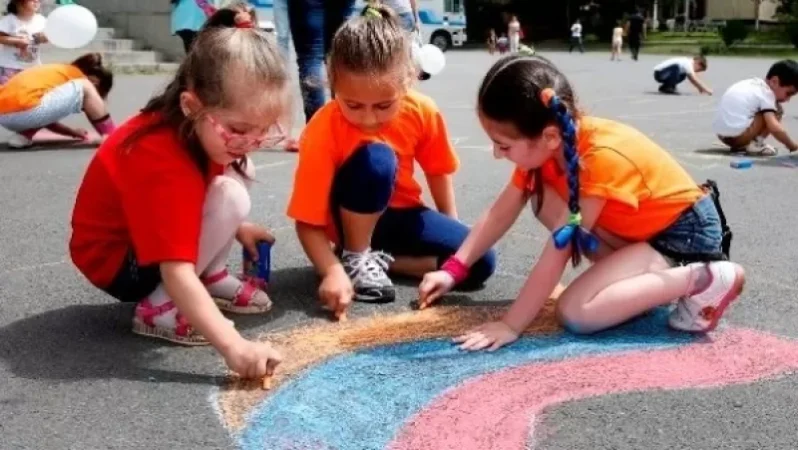 Այս օրը երեխաների համար է, որքան էլ փորձեք այն քաղաքականացնել` չի ստացվելու. Դավոյան