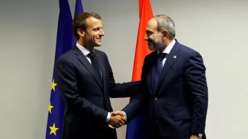 Սիրով սպասում եմ․ Փաշինյանը Մակրոնին աշնանը հրավիրել է Երևան