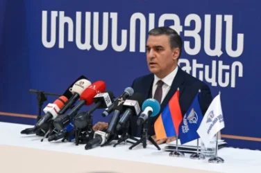 Փաշինյանը հավասարության նշան է դրել արցախցիների վերադարձի և «Արևմտյան Ադրբեջան» վերադառնալու միջև․ Թաթոյան