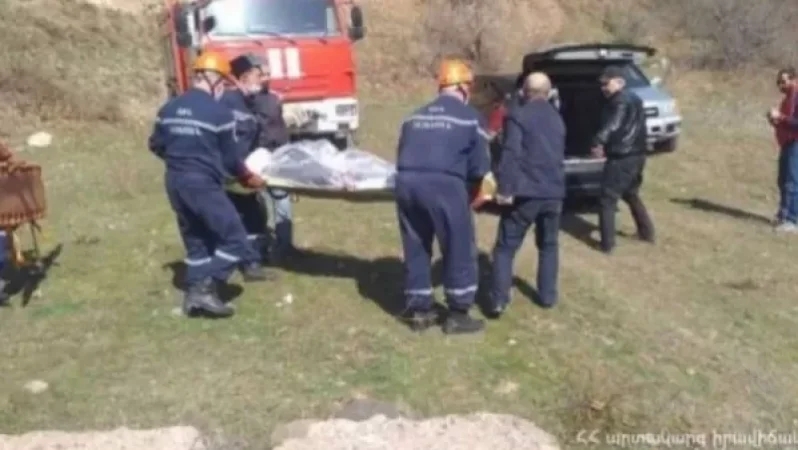Փրկարարները ձորից դուրս են բերել տղամարդու դի