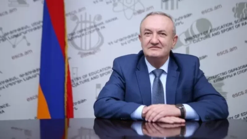 Թող ձեր համառությունն ու միասնականությունը միայն հաղթանակներ կերտեն.  Դումանյանի շնորհավորական ուղերձը՝ շրջանավարտներին