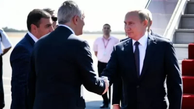 Արա, դու ով դառար, որ ՌԴ նախագահին օդանավակայանում չես դիմավորում․ Սերժ Սարգսյանը՝ Փաշինյանին