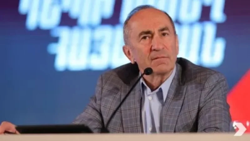 Դուք 99 թվից այստեղ եք ու մինչև հիմա հայերեն չե՞ք սովորել. Քոչարյանը Արթիկի բնակչուհուն