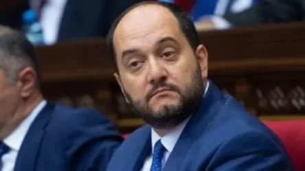 Մտավորականները մերժել են իշխանությանը. մեղավորը Արայիկ Հարությունյանն է. «Ժողովուրդ»