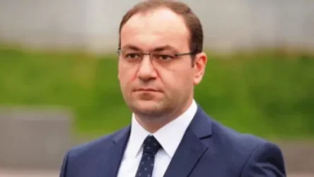 Ոստիկանությունն ընտրատեղամասերից բերման է ենթարկում «Պատիվ ունեմ» դաշինքի վստահված անձանց. Արսեն Բաբայան