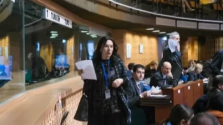 Բաքվի բանտում նրանք տեսել են դժոխքը. Նաիրա Զոհրաբյանը՝ ԵԽԽՎ-ում