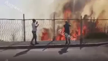 ՀՐԱՏԱՊ․ Հեռուստաաշտարակի տարածքում խոշոր հրդեհ․ մեկնել է 2 մարտական հաշվարկ