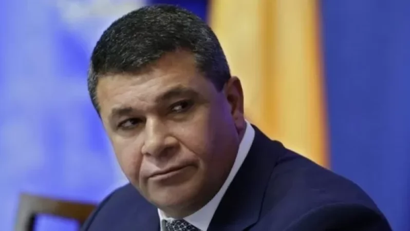 6 տուն, 3 հողամաս, 4 մեքենա, 1 ավտոտնակ․ Վլադիմիր Գասպարյանի գույքի վրա արգելանք է դրվել