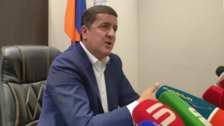 ժողովուրդը մտածում է, որ վճարում է ՀԷՑ-ին, բայց դա էլ այսպես չէ. Ղազինյան