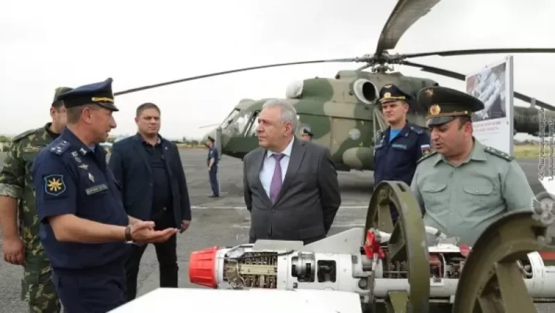 Վաղարշակ Հարությունյանն այցելել է Էրեբունի օդանավակայան