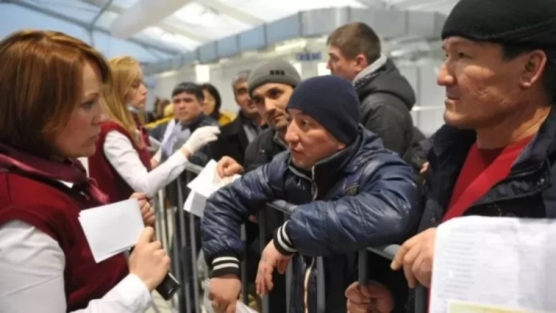 ՌԴ-ում աշխատանքային ներգաղթյալները ստիպված կլինեն բուժզննում անցնել հիվանդությունների հայտնաբերման համար