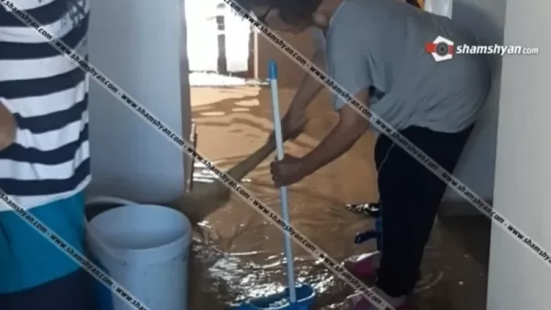 Արտակարգ իրավիճակ՝ Էջմիածնում. կեղտաջրերը լցվում են մարդկանց տներ