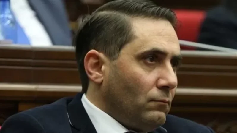 Ահավոր խայտառակություն է, որ մեր գերի տղերքը դարձել են առևտրի առարկա. Արման Աբովյան