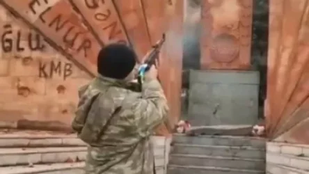 ՏԵՍԱՆՅՈՒԹ․ Ադրբեջանցի զինվորները շարունակում են կռվել Արցախի սրբավայրերի դեմ