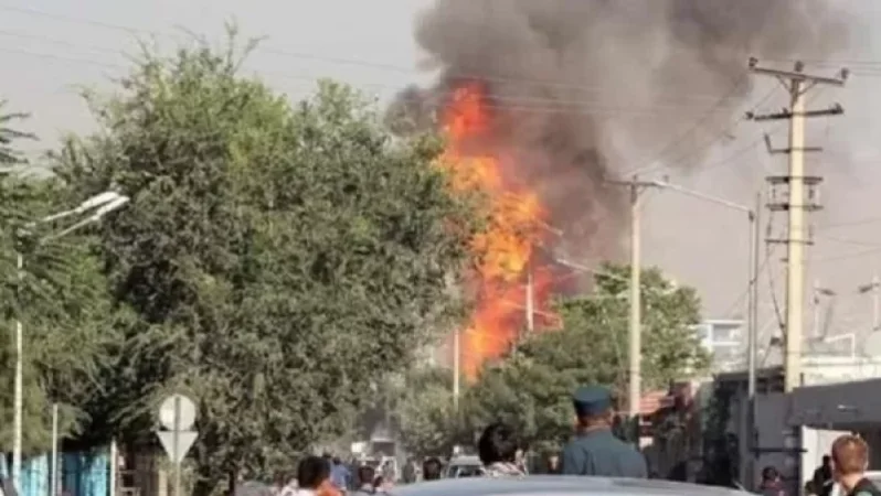 Military Convoy Attacked in Afghanistan, One Policeman Killed, 21 Injured