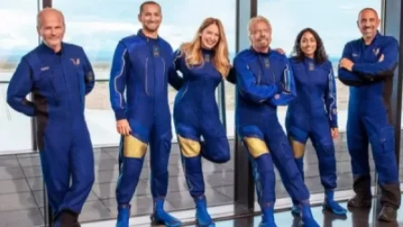 «Երազում էի տիեզերք մեկնելու մասին, երբ դեռ երեխա էի». Ռիչարդ Բրենսոնը հեծանիվով է եկել տիեզերակայան