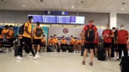 Աթենքի օդանավակայանում թուրք ֆուտբոլիստները փաստի առաջ են կանգնել