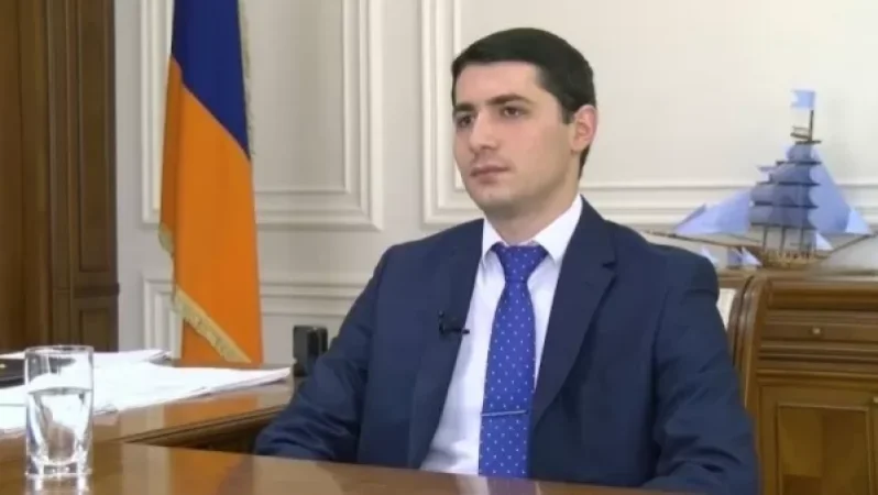 30-ամյա Քյարամյանը 8 տարում զբաղեցրել է ավելի քան 10 պաշտոն