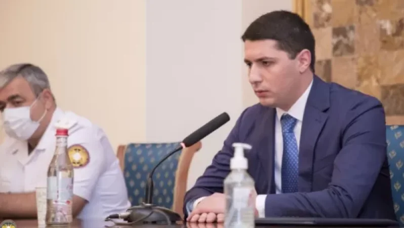 Կադրային ջարդ չի սպասվում. չի լինելու աշխատանքի իմիտացիա. Արգիշտի Քյարամյանի առաջին խորհրդակցությունը՝ ՔԿ-ում