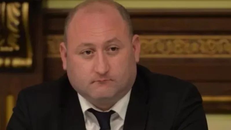 Հայաստանի ԱԳ նախարարացուն պետք է կոշտ պատասխանի Ալիևին, եթե, իհարկե, համաձայն չէ այդ հայտարարության հետ․ միջազգայնագետ