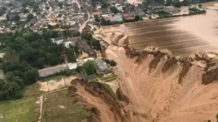 Ջրհեղեղի պատճառով Նիդեռլանդների հարավում իրականացվել է բնակիչների տարհանում