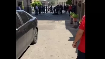 Ինչպես են Գեղամ Նազարյանին բռնի ուժ կիրառելով բերման ենթարկում