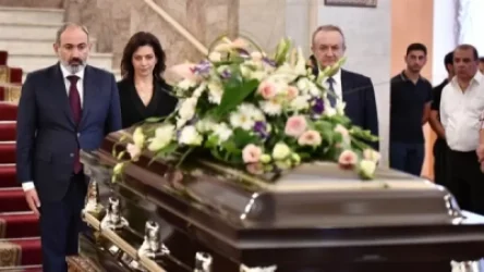 ՏԵՍԱՆՅՈՒԹ. Այսօր մեր երկրից ևս մեկ գույն պակասեց. այսօր վերջին հրաժեշտը տվեցին մեծանուն դուդուկահար Ջիվան Գասպարյանին