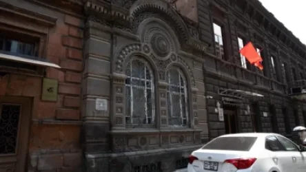 ԼՈՒՍԱՆԿԱՐՆԵՐ. Քանդվող թաղամասի հուշարձանները. Hetq. am