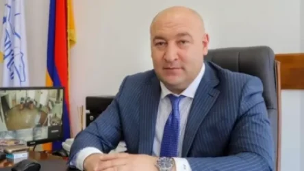 Մանվել Փարամազյանը կմնա կալանքի տակ. դատավորը որոշումը հրապարակել է առանց փաստաբանների ներկայության