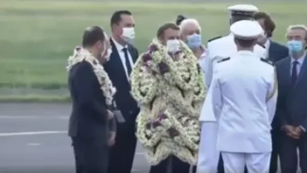 ՏԵՍԱՆՅՈՒԹ․ «Ծաղկեպատ Մակրոնը»․ նախագահին՝ ֆրանսիական գաղութում դիմավորել են «չափից դուրս ճոխ»