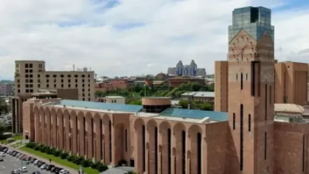 Պարգևավճարների պրակտիկան կվերանա. Երևանի քաղաքապետարանում աշխատավարձերի բարձրացում է նախատեսվում