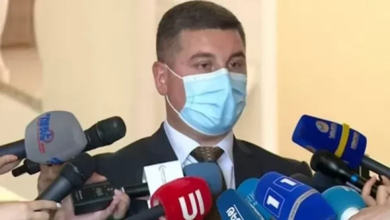 Զինվորը վիրավորում ստացել է ուսի շրջանում, վիրահատել են. Սանոսյանը` սահմանային լարման մասին