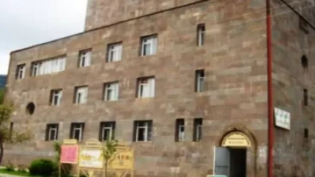 Կառավարության որոշմամբ դադարեցվել է Երևանի թատրոնի և կինոյի պետական ինստիտուտի Գորիսի մասնաճյուղի գործունեությունը