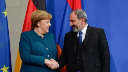 Դուք պաշտոնը ստանձնում եք «լուրջ մարտահրավերների և անորոշությունների» շրջանում. Մերկելը՝ Փաշինյանին