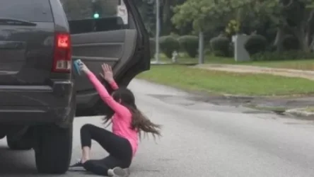 Ադրբեջանում ամուսինը կնոջը դուրս է նետել սլացող ավտոմեքենայից