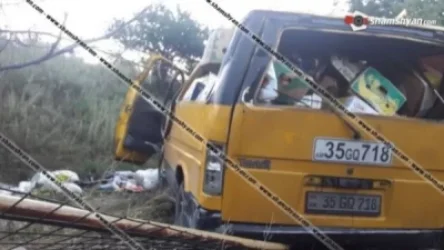 Լոռու մարզում 28-ամյա վարորդը Ford Transit-ով բախվել է գազատար խողովակին և հայտնվել ձորակում. կան վիրավորներ