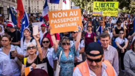 Ֆրանսիայում ավելի քան 200 հազար մարդ բողոքի ակցիա է իրականացնում