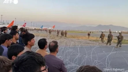 ՏԵՍԱՆՅՈՒԹ. Մարդիկ ամեն գնով փորձում են փախչել Աֆղանստանից